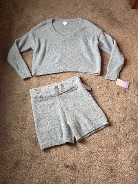 Stars Above Soft Cozy Knit Lounge Set Blue Sweater Shorts Set NWT SIZE M/S